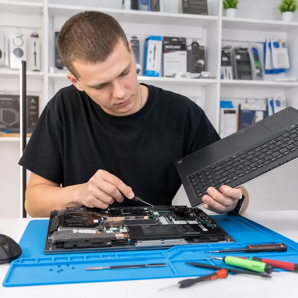 заменить клавиатуру на ноутбуке Acer в Реутове